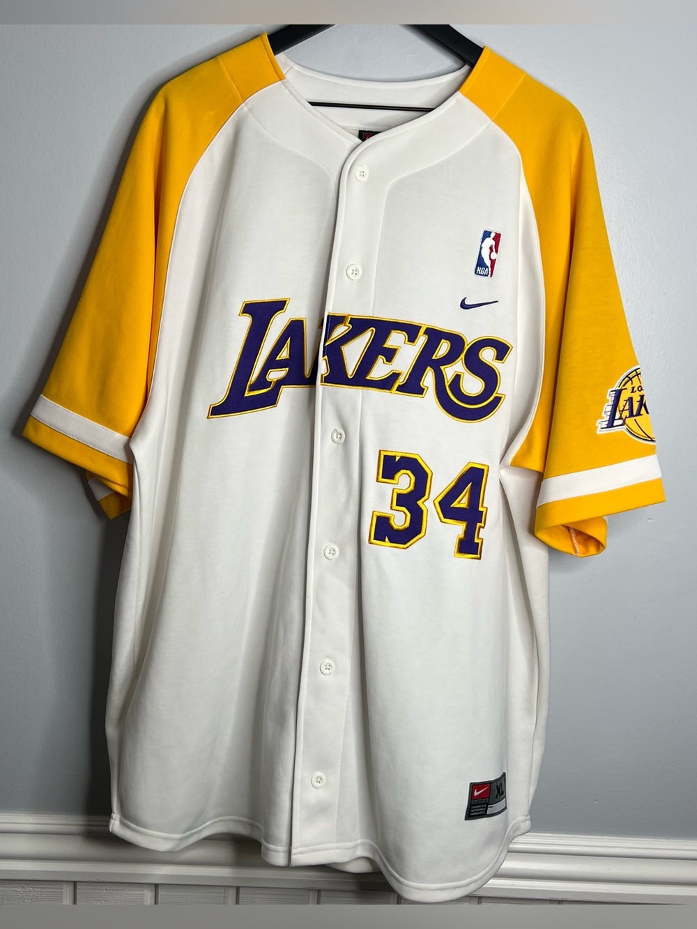 Los Angeles Lakers Shaquille O’Neal Jersey Mens XL Nike Baseball Yellow White